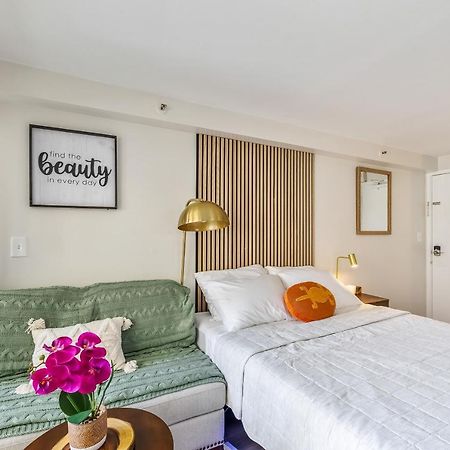 Bright & Cozy Condo Unit With Balcony! Honolulu Luaran gambar