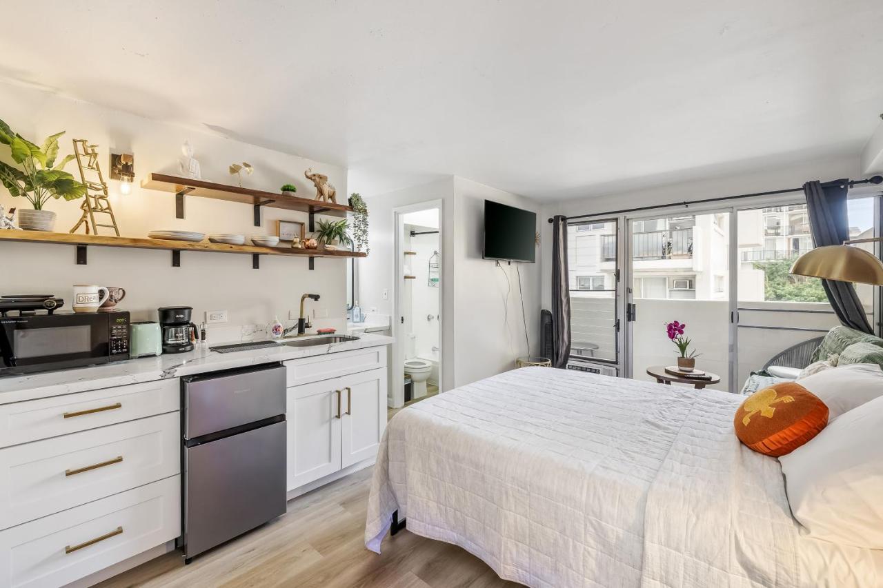 Bright & Cozy Condo Unit With Balcony! Honolulu Luaran gambar